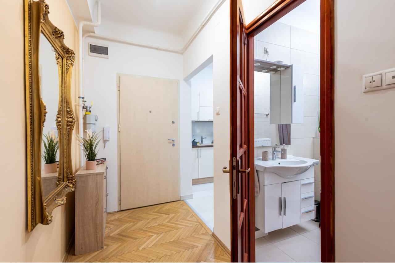 Budapest Deluxe Apartman With Free Parking Place 外观 照片